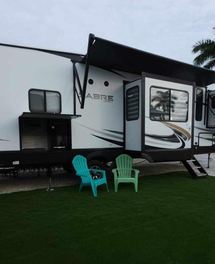 Villa So "Time To Wander" Pet Friendly And Free Early Check-In! Fort Myers Exterior foto